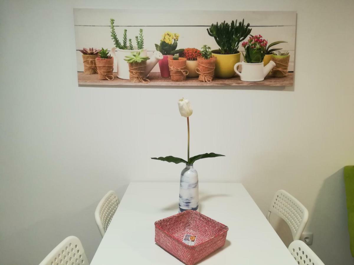 Iris Apartment 庞巴尔 外观 照片