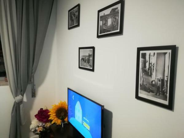 Iris Apartment 庞巴尔 外观 照片